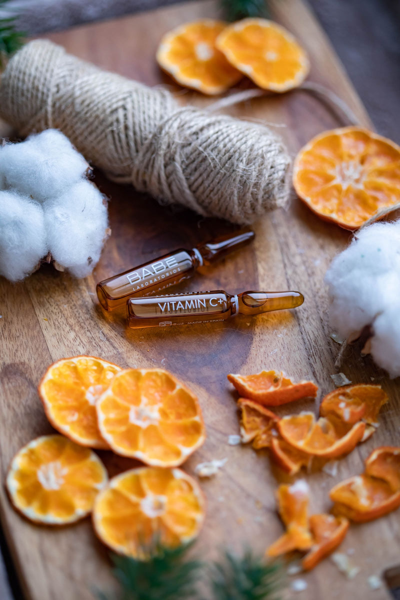 Rutina natural antimanchas con vitamina C y cítricos